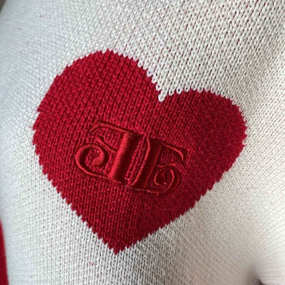 NWT Ellandemm All Hearts Sweater, Size S/M - Picture 14 of 17